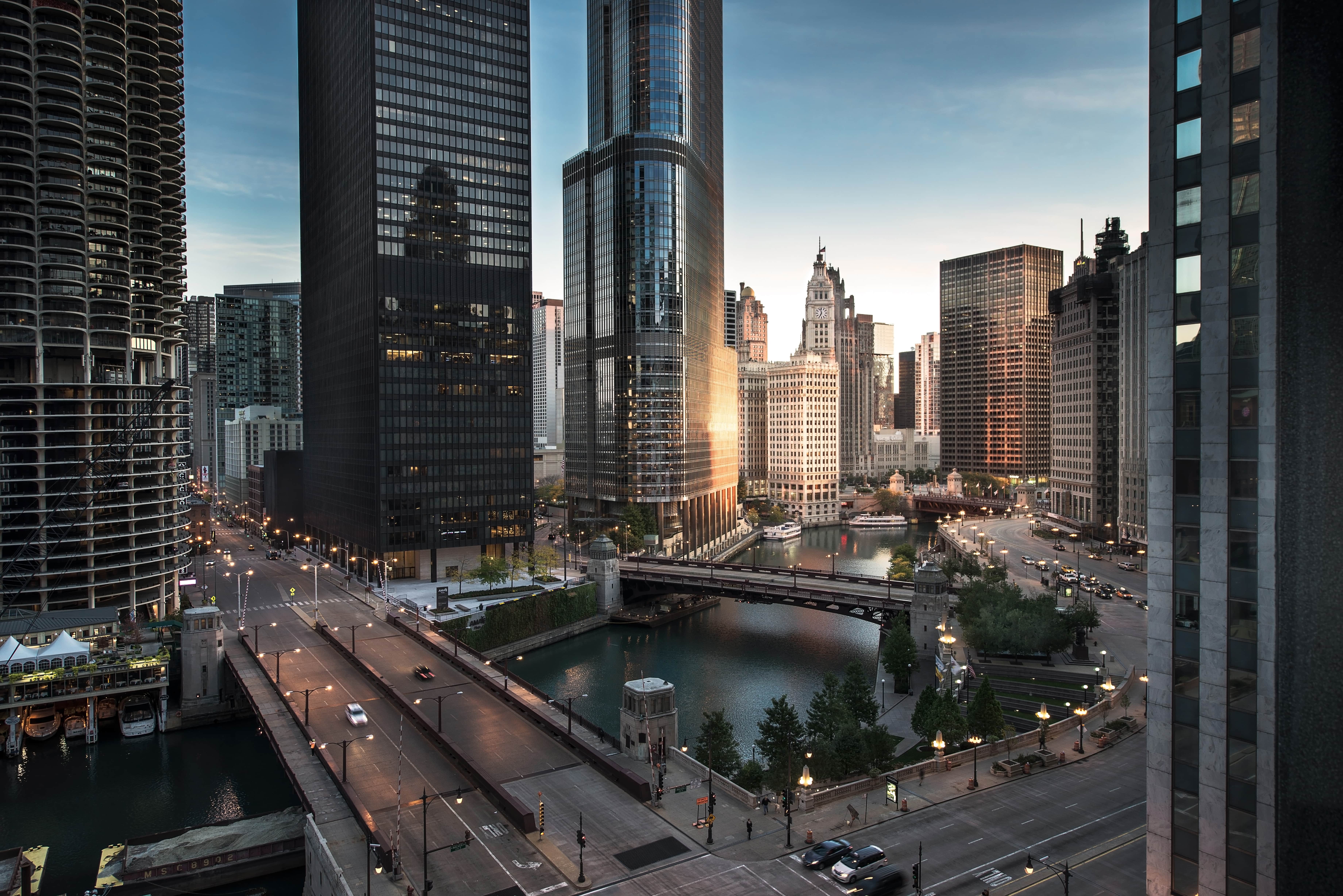Escorts Chicago Downtown